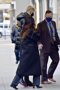 megan-fox-out-in-nyc-01-28-2021-13.jpg