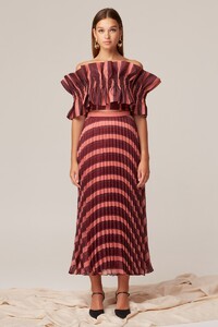 mimic_top_503-wine_stripe_302004118_mimic_skirt_503-wine_stripe_nh_0283_1.jpg