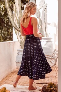 mister-zimi-s20a-kelsey-midi-skirt-in-aruba-3_8a21406e-2af1-4e36-ae5d-481021cc6d62_result.jpg