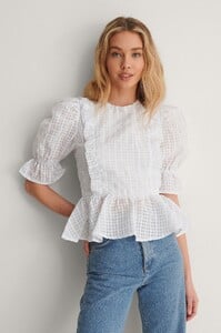 nakd_check_lacing_blouse_1018-007195-0001_02j.thumb.jpg.5c57bb7ef9a4a5be1ec070baf9ff16c3.jpg