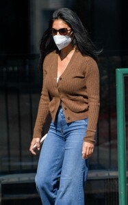 nicole-scherzinger-and-tgom-evans-leaves-chin-chin-in-west-hollywood-02-19-2021-2.jpg