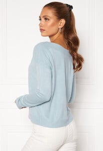 only-amalia-ls-boatneck-pullover-blue-fog_3.jpg