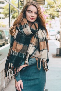 oversized-flannel-tassel-scarf-leto-collection-468_2048x.jpg