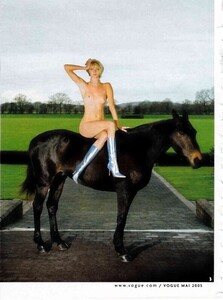 popp_VogueDE_2005-05_004.jpg.ba025909f45c7bd5c5bfb190b4ad2186.thumb.jpg.28c19c143e6d7dfbdc7a3263c6375720.jpg