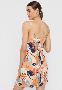 roxy-5422-696435-2.jpg