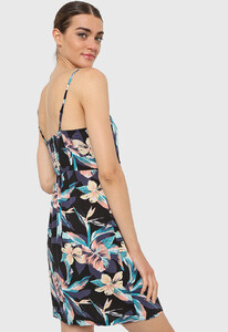 roxy-5429-596435-2.jpg