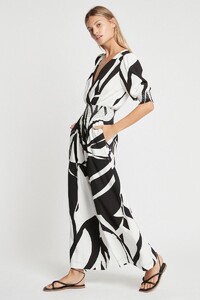 s16-wildcard_jumpsuit-print-f1r20054-20940-sass_bide-0854.jpg