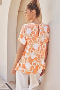 s20e12x2020-mister-zimi-s20e-daisy-top-in-tangerine-3_result.jpg