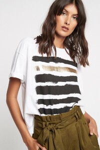 s21-art_speak_tee-ivory_-t4r20019-20851-sass_bide-1049.jpg