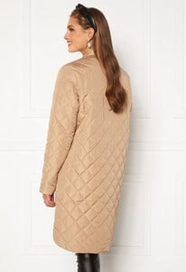 selected-femme-fillipa-quilted-coat-cornstalk_2.jpg