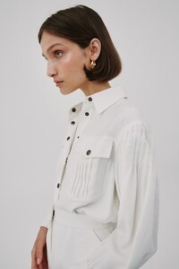 service_shirt_102-ivory_service_short_102-ivory_sh_0951-edit.jpg