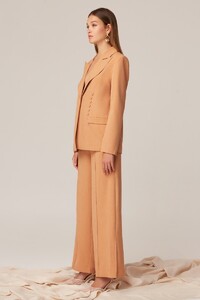 soundcheck_blazer_234-biscotti_soundcheck_pant_234-biscotti_nh_0179-edit.jpg