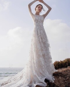 talishurincouture_142622879_467534931073721_108394012621174685_n.jpg