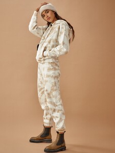 tanner-classic-hoodie-clay_tornado-4.jpg