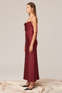 time_and_place_gown_605-crimson_g_0594-edit.jpg