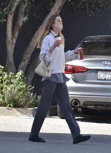 whitney-port-out-on-valentine-s-day-in-studio-city-02-14-2021-3.jpg
