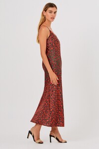 yasmine_dress_010-black_blossom_nh_22627-edit.jpg