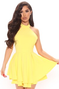 02-12-21Studio2_PA_SD_14-33-18_28_TCH5205_Yellow_7240_CROP__EH_f94f622f-821f-4bca-82dd-fd78f710db20.jpg