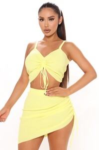 02-25-21Studio2_SN_TB_14-00-03_28_SW813_Yellow_14695_JK.jpg