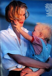 1136626979_MarieClaireItaliaJuly1991UnaVacanzaPerDueWilliamGarrett7.thumb.jpg.d036dbe0c19bd5fc2d565c4e1606ac52.jpg