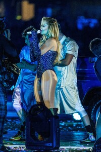 ora060321BZNimage102.jpg