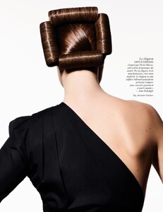 Vogue Paris No. 1016 - Avril 2021-page-003.jpg