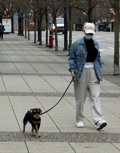       rei030321BZNimage6.jpg