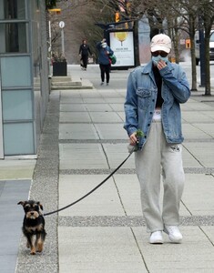      rei030321BZNimage3.jpg