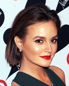 Leighton+Meester+Celebs+Target+Neiman+Marcus+oplQFva_G7Mx.jpg