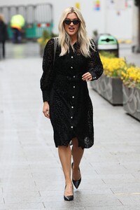       ash180321BZNimage109.jpg