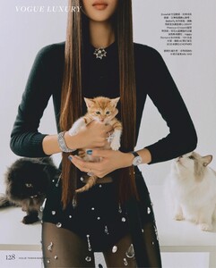 vogue tawain-page-006.jpg
