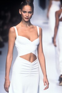 1840620490_HerveLeger1997WomenRTW98.thumb.jpg.145f0cb5deb90b05283b1dcadc63e22b.jpg