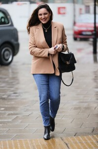        kel040321BZNimage11.jpg