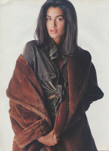 1990-11-Elle-Fr-Yasmeen-1.jpg