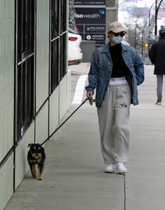       rei030321BZNimage12.jpg