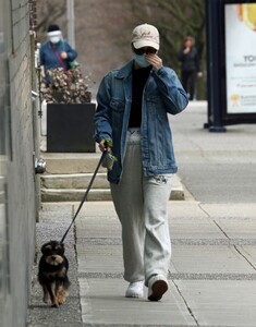       rei030321BZNimage7.jpg