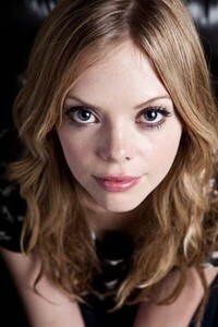 400full-dreama-walker.jpg