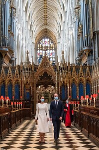 40831966-9392953-William_and_Kate_walk_through_the_church-a-152_1616504933293.jpg