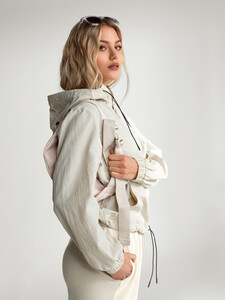 440969_hires.jpg