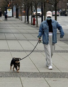       rei030321BZNimage5.jpg