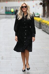       ash180321BZNimage110.jpg
