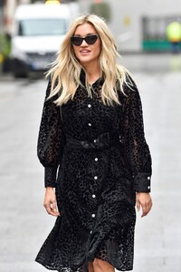       ash180321BZNimage113.jpg