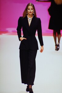 Yves-Saint-Laurent-Fall-1995 (27).jpg