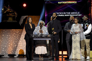 Lauren+London+62nd+Annual+GRAMMY+Awards+Premiere+VqhTwidkYLhx.jpg