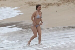 AliceEve0137.jpg