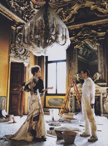 Amore_Testino_US_Vogue_July_2005_03.thumb.jpg.5f484e9795287b2bdc7785e425051e37.jpg