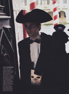 Amore_Testino_US_Vogue_July_2005_19.thumb.jpg.c41c672d3285d3ec0a0a70d78e827d96.jpg