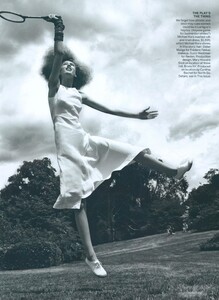 Anything_Demarchelier_US_Vogue_November_2010_08.thumb.jpg.b43187acdfd573aab51fcff00253bb90.jpg