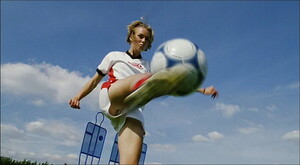 Babes_Celebrities_Teens_Keira_Knightley_Yum_Yum_4527651-0.jpg