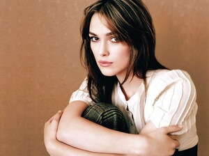Babes_Celebrities_Teens_Keira_Knightley_Yum_Yum_4527651-69.jpg